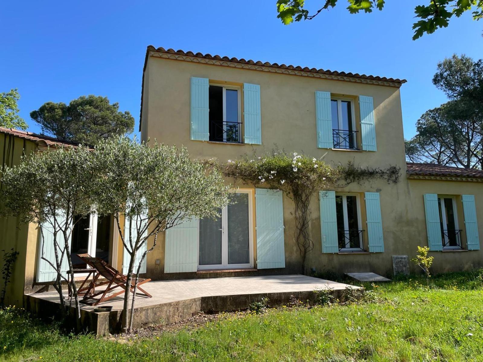 Les Marguerites Bed & Breakfast แวร์ ปองต์ ดู การ์ ภายนอก รูปภาพ